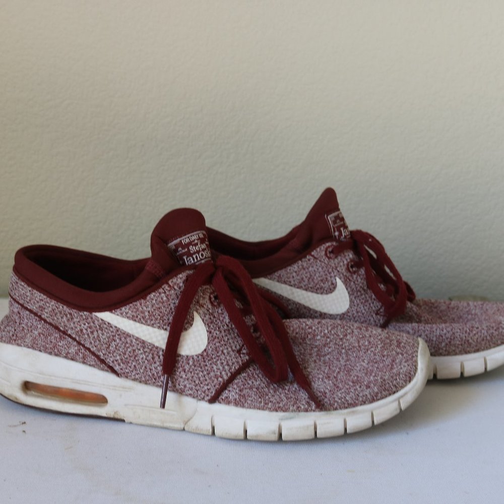 Nike Stefan Janoski Max 'Dark Team Red' Shoes